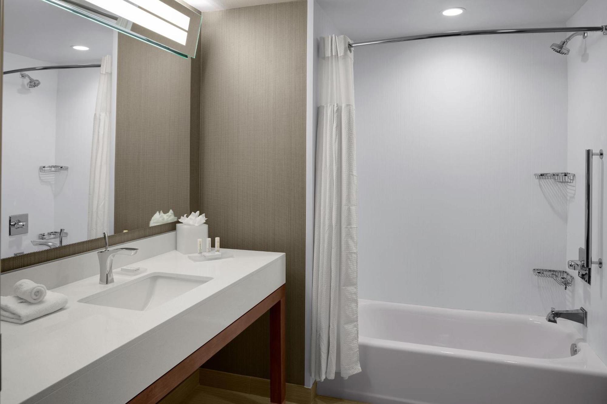 Courtyard By Marriott Dallas Flower Mound Buitenkant foto